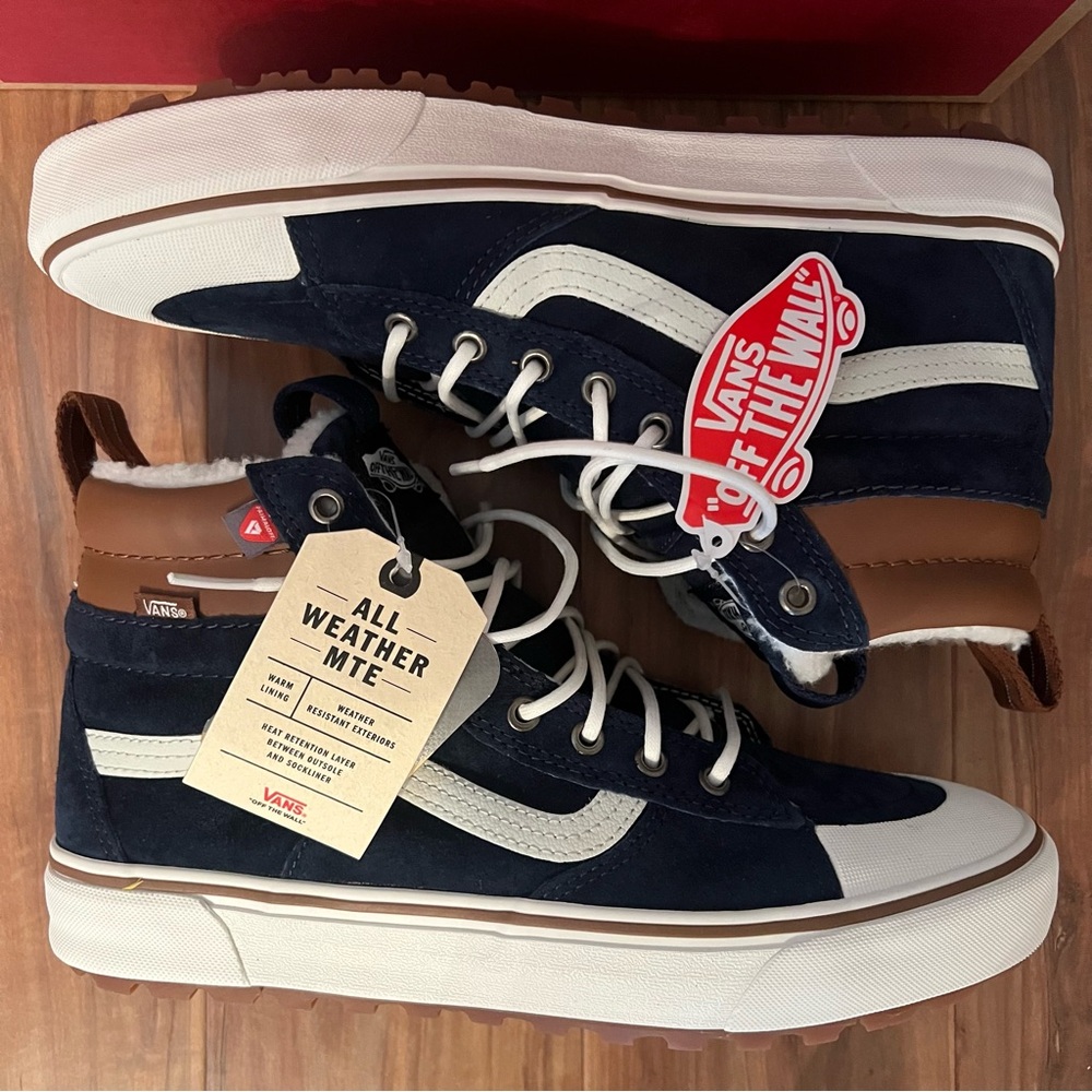 Mens Vans Sk8-Hi MTE 2.0 DX shoes in the Dress Blues Gum. NWT. Size 11. - Picture 5 of 5